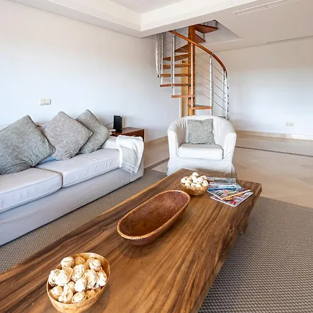 Nueva Andalucia Penthouse Lejlighed Marbella