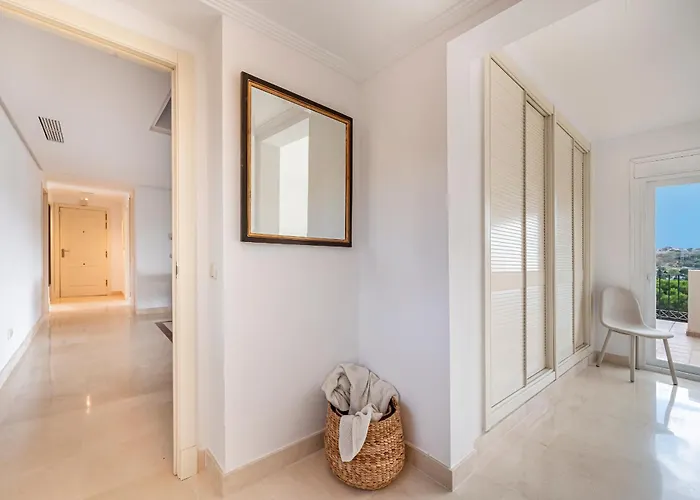 Nueva Andalucia Penthouse Apartament Marbella