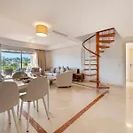 Nueva Andalucia Penthouse