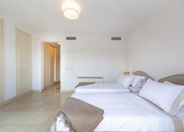 Nueva Andalucia Penthouse * Marbella